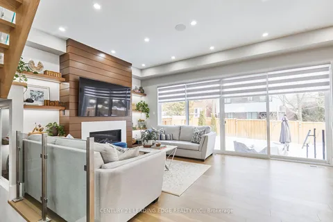 11 Brooklawn Ave, Toronto, ON M1M 2P3