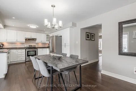 15 Sabbe Cres, Ajax, ON L1T 4E2