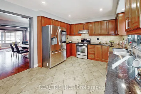 144 Elizabeth St, Ajax, ON L1T 3X5