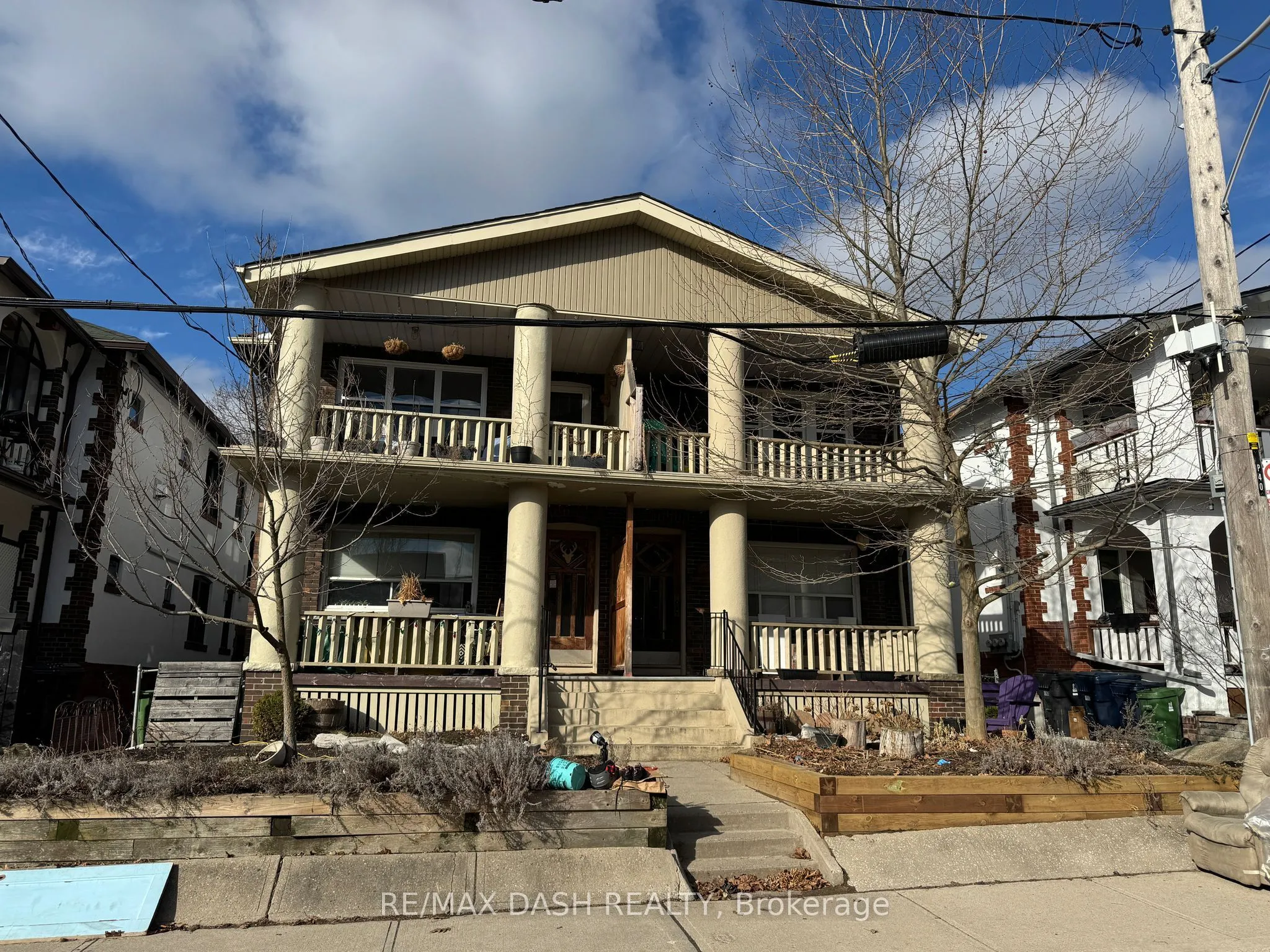 40 Hammersmith Avenue, Toronto, ON M4E 2W4