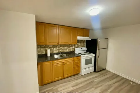 67 Clements Road, Ajax, ON L1S 1L3
