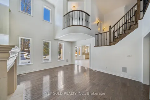65 Preservation Place, Whitby, ON L1P 1X8