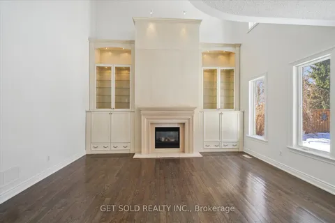 65 Preservation Place, Whitby, ON L1P 1X8