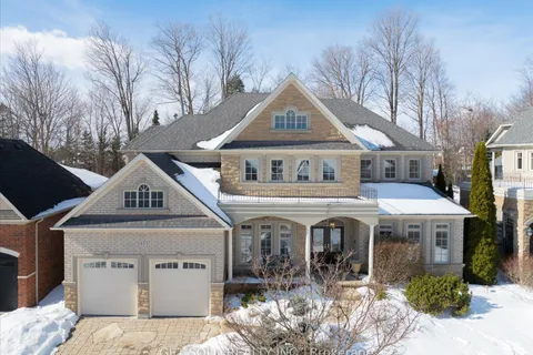 65 Preservation Place, Whitby, ON L1P 1X8