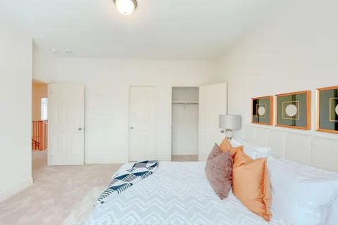 3 Creedon Crescent, Ajax, ON L1T 0P7