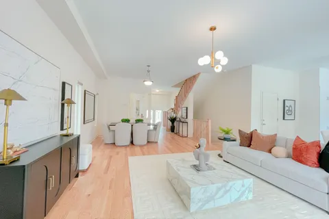 3 Creedon Crescent, Ajax, ON L1T 0P7