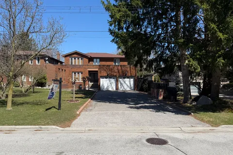 39 Watson Street, Toronto, ON M1C 1E2