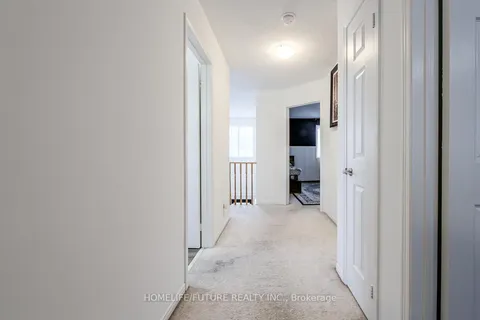 71 Crawforth Street, Whitby, ON L1N 9K9