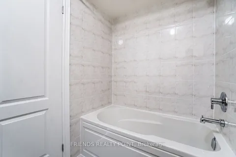 16 Bellerive Lane, Ajax, ON L1S 3V5