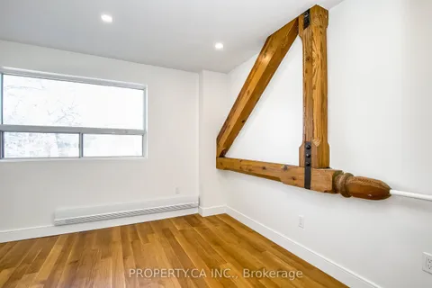 97 Lee Avenue, Toronto, ON M4E 2P2