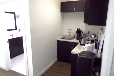 96 King Street, Oshawa, ON L1H 1B6