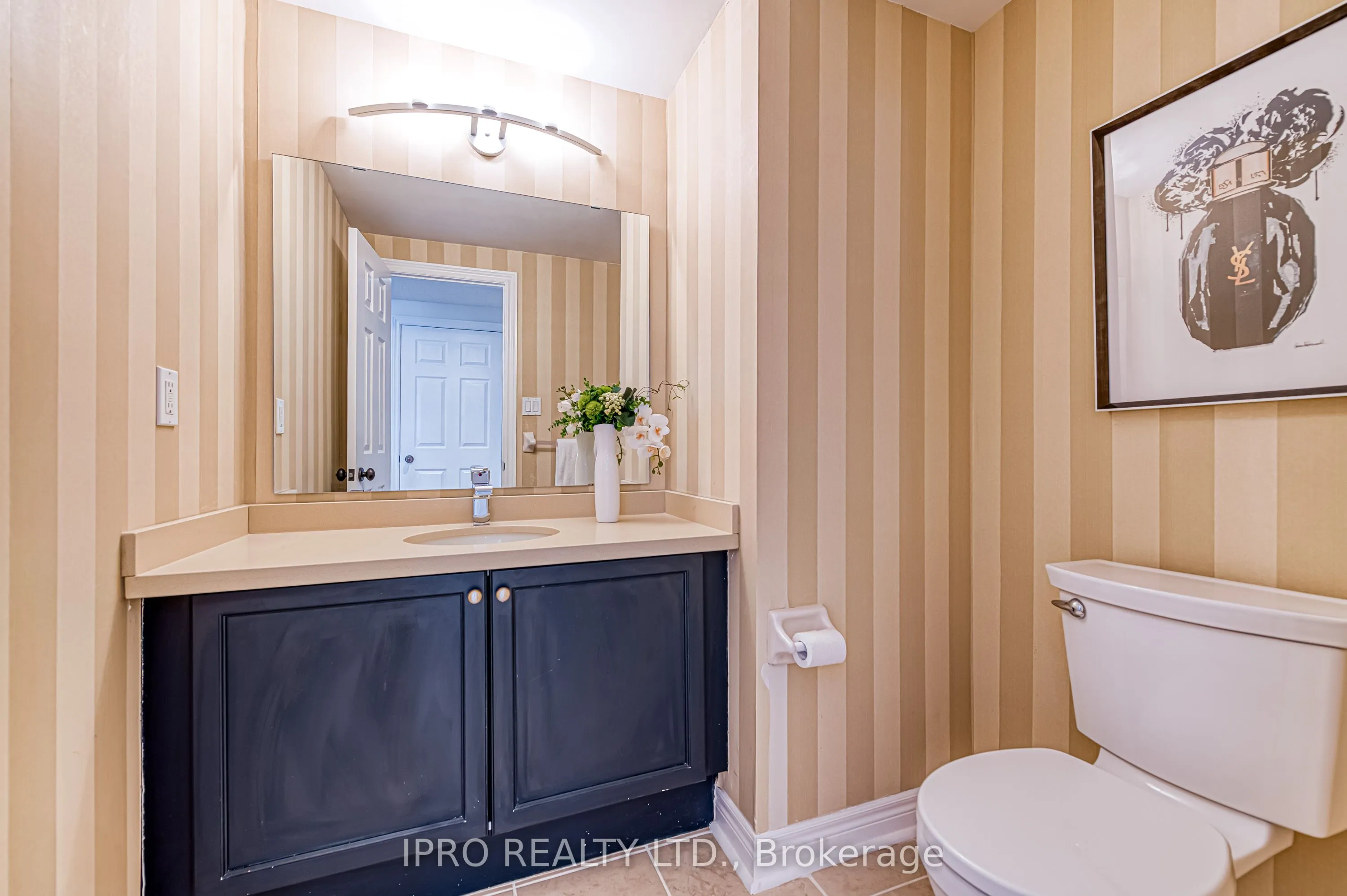 462 Delaney Drive, Ajax, ON L1T 3Y5