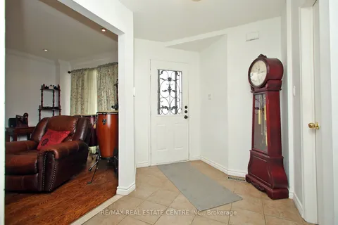 79 Barnes Drive, Ajax, ON L1S 5E6