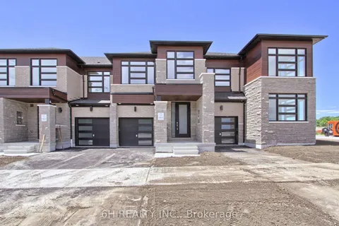 2616 Hibiscus Drive, ON L1X 0L8