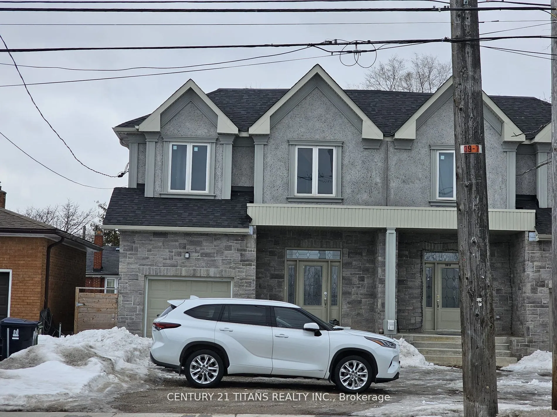 788 Midland Avenue, ON M1K 4E7