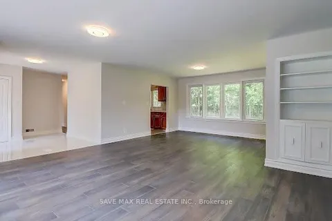 848 Beaufort Avenue, Oshawa, ON L1G 1G3
