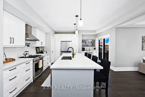 363 Rosebank Road, Pickering, ON L1W 2N3