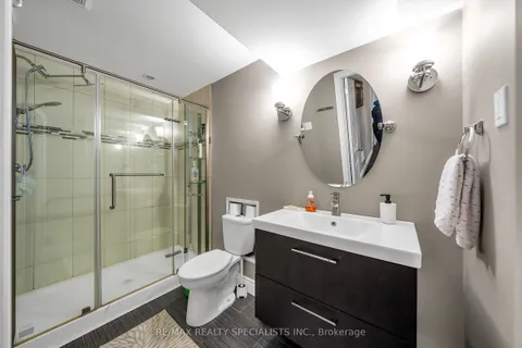 1028 Roseheath Street, Oshawa, ON L1K 2P8