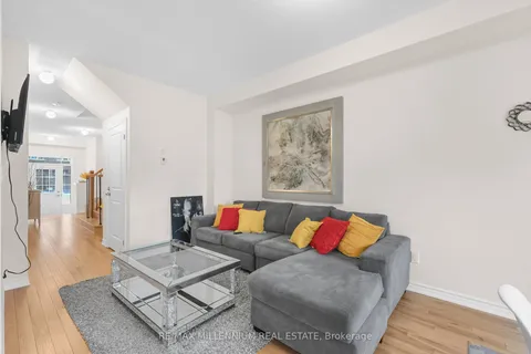 2563 Hibiscus Drive, Pickering, ON L1X 0M7