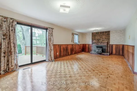 86 Hill Crescent, Toronto, ON M1M 1J6