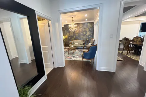 70 Elmhurst Street, Scugog, ON L9L 2E7