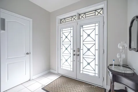 50 Henry Smith Avenue, Clarington, ON L1C 0W1