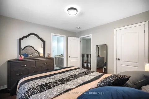 50 Henry Smith Avenue, Clarington, ON L1C 0W1