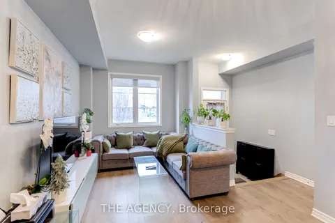 114 Cleanside Road, Toronto, ON M1L 2C1