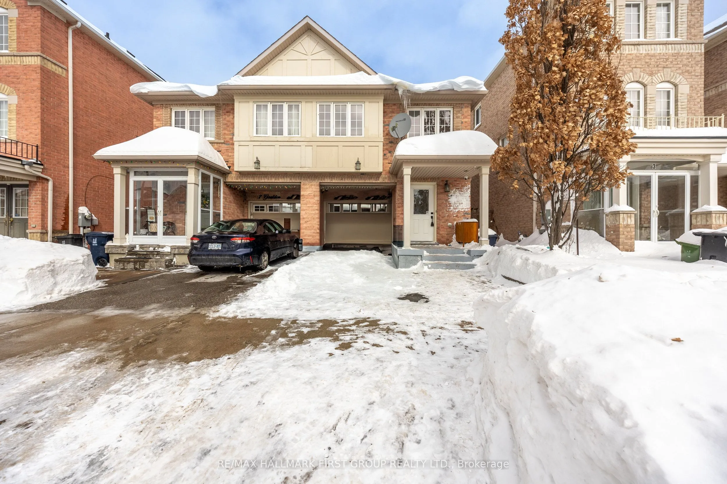5 Goulden Crescent, Toronto, ON M1L 0A8