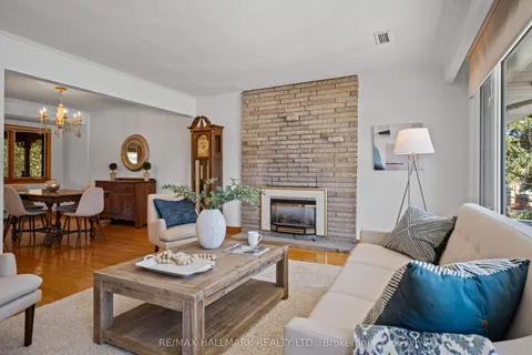 54 Heathfield Drive, Toronto, ON M1M 3B1