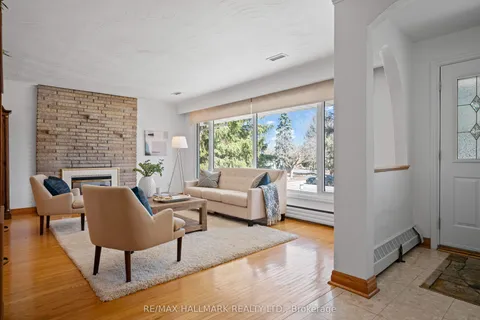 54 Heathfield Drive, Toronto, ON M1M 3B1