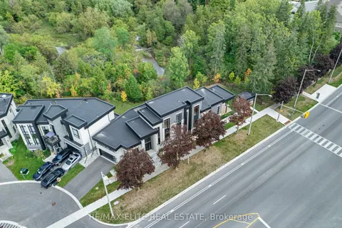 2 Tidmarsh Lane, Ajax, ON L1T 4S1