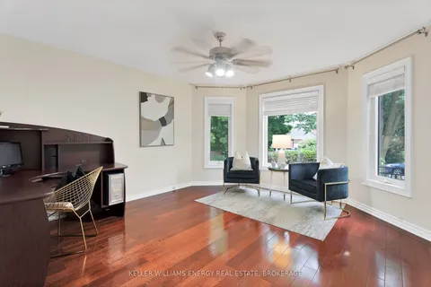36 Evenwood Avenue, Toronto, ON M1C 4T8