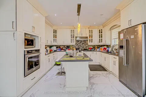 159 Harewood Avenue, Toronto, ON M1M 2S1