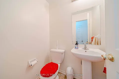 11 Hornett Way, Ajax, ON L1Z 0K6