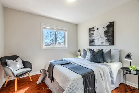 1807 Listowell Crescent, Pickering, ON L1V 2Y2