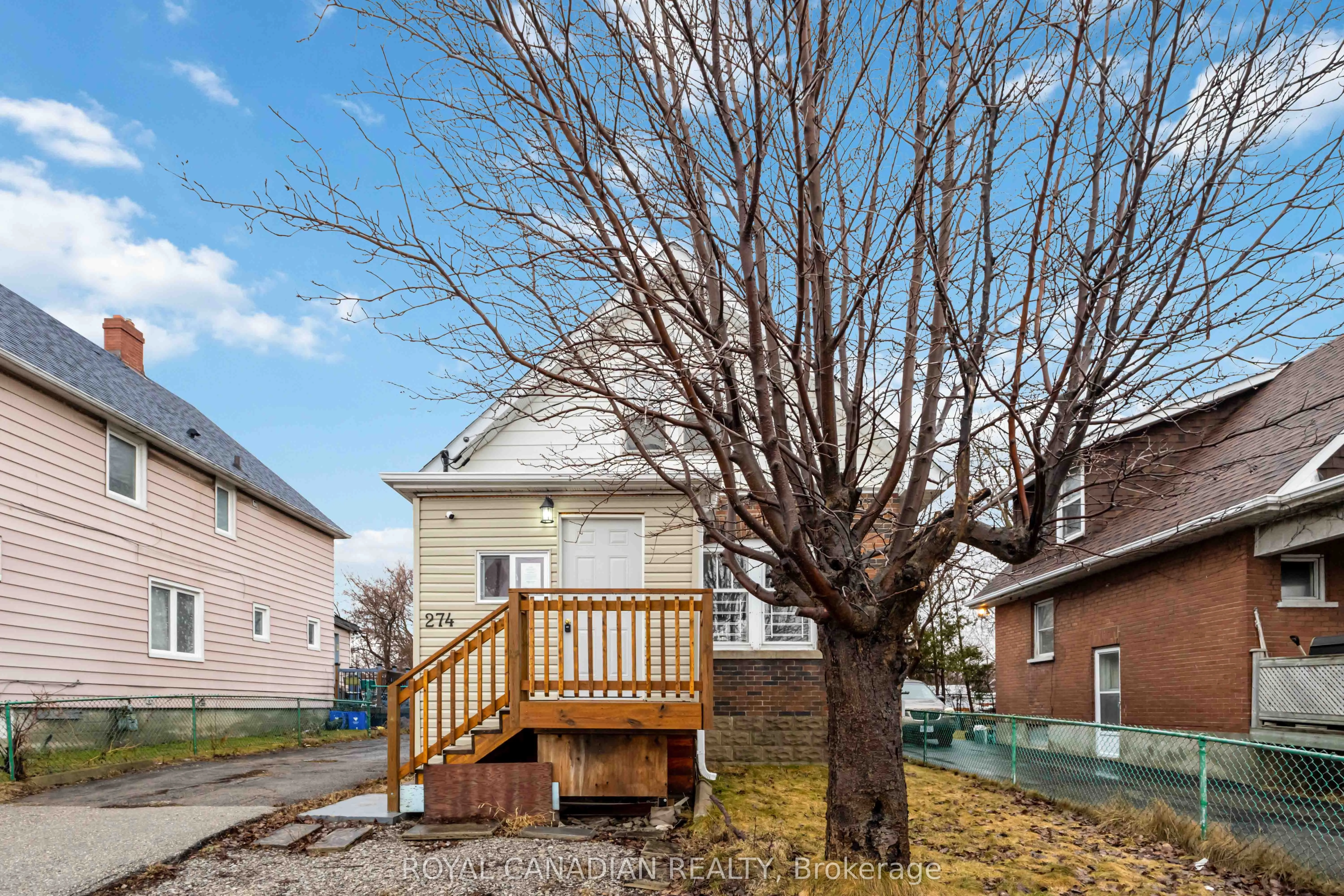 274 Ritson Road, Oshawa, ON L1G 5P8