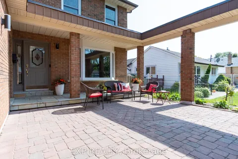 124 Bathgate Drive, Toronto, ON M1C 1T5