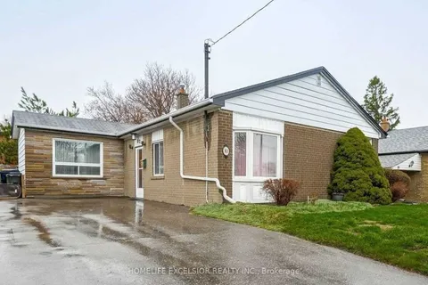 82 Pandora Circle, Toronto, ON M1H 1V7