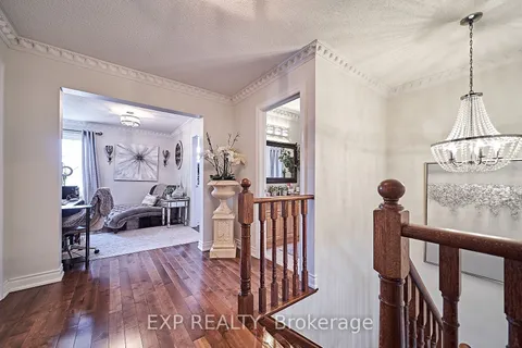77 Loughlin Hill Crescent, Ajax, ON L1Z 1R1