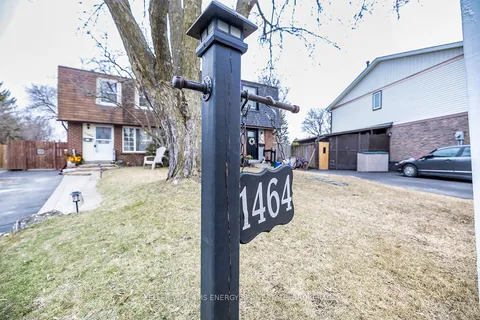 1464 Largo Crescent, Oshawa, ON L1G 7E5