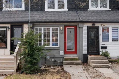 154 Elmer Avenue, Toronto, ON M4L 3S1