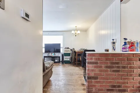 703 Clarence Drive, Whitby, ON L1N 1E3