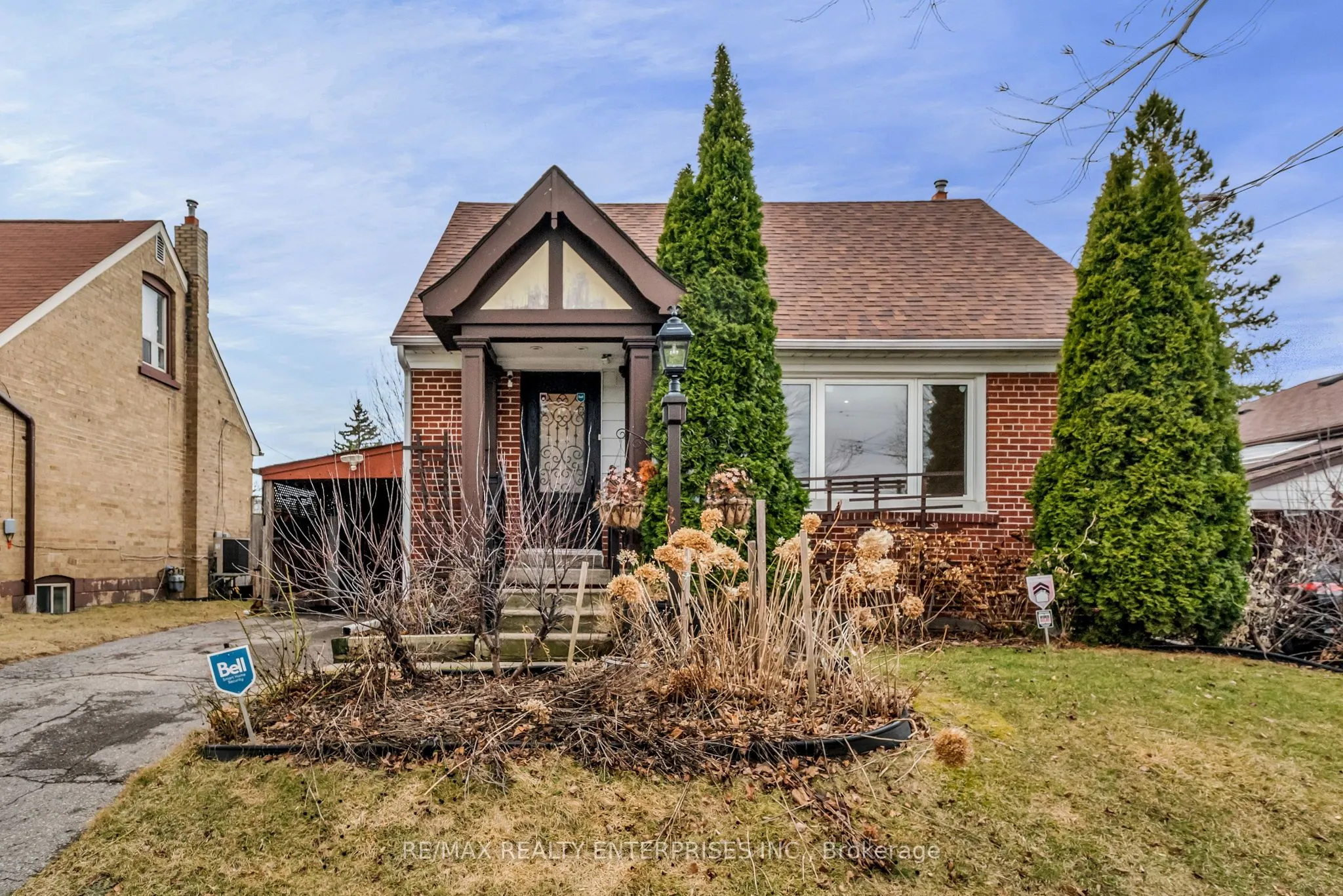 20 Ashdean Drive, Toronto, ON M1P 1E3