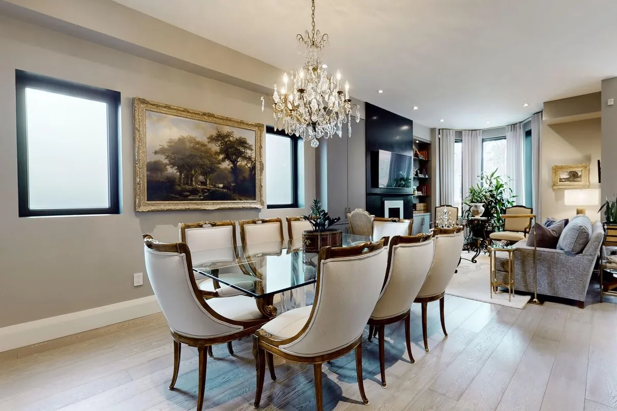 10 Webster Avenue, ON M5R 1N7