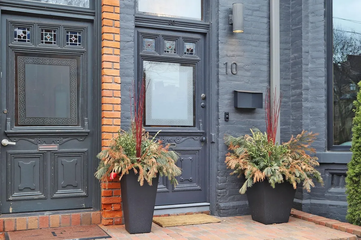 10 Webster Avenue, ON M5R 1N7