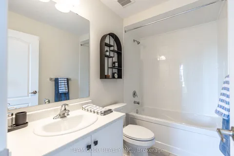 114 Senay Circle, Clarington, ON L1E 0G9