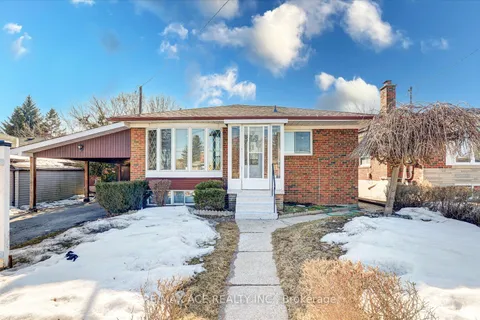 16 Roseglor Crescent, Toronto, ON M1P 3T6