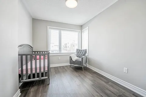 6 Larkin Lane, Clarington, ON L1C 2W3