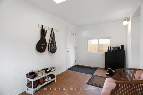 758 Eastern Avenue, Toronto, ON M4M 1E8